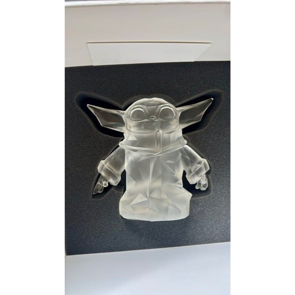 The Dan Life Baby Yoda frosted sculpture New Rare Limited to 500! Star Wars